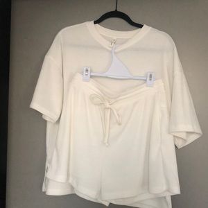 White ribbed 2 piece lounge set